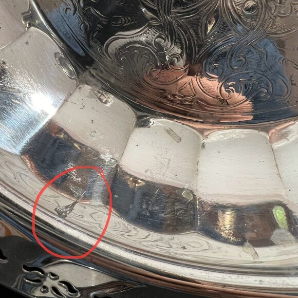 Vintage silver plated shallow bowl 9 ins diameter - Picture 3 of 9